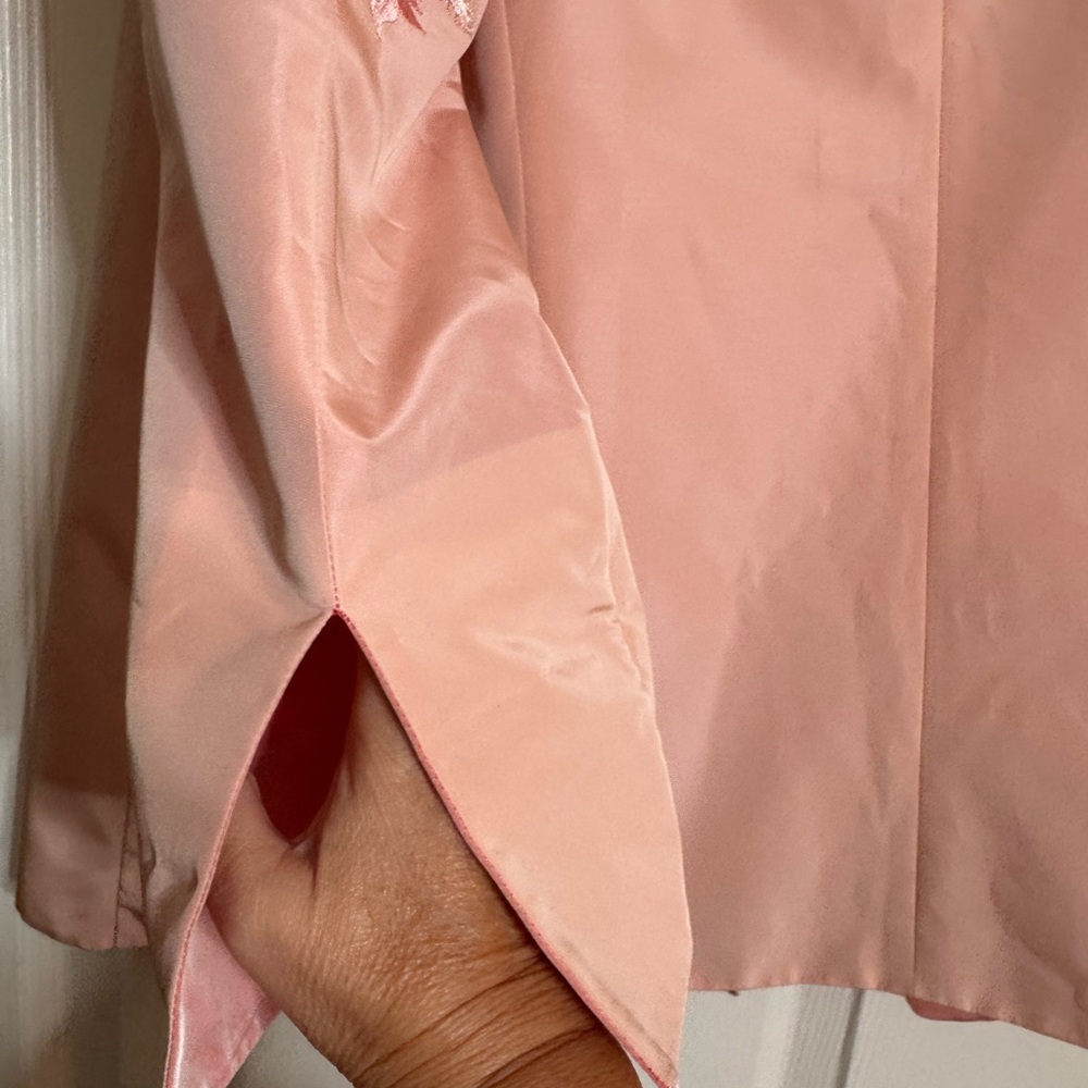 Vintage new Gianfranco Ferre Pink Embroidered Women's Jacket. Made in Italy. - Picture 10 of 10